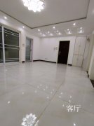 @38.8萬(wàn)，興隆街框架樓，2樓，精裝