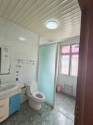 御景園貼地三樓121平+車庫僅售29.8萬三室