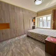 翡翠郡頂樓帶露臺153平五室兩衛(wèi)純實木裝修128萬