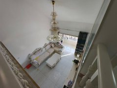 世源峰山御園主樓110平+40多平內(nèi)閣三室兩衛(wèi)裝修53.8萬