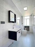 環(huán)島花園3樓 146.31平三室兩衛(wèi)精裝未住49.8萬(wàn)