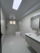 首付兩萬二建小區(qū)澆筑樓二樓161.95平三室環(huán)保裝修47.8