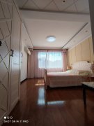 土地局家屬樓秀峰閣149.53平品牌精裝修三室兩衛(wèi)75.8萬(wàn)