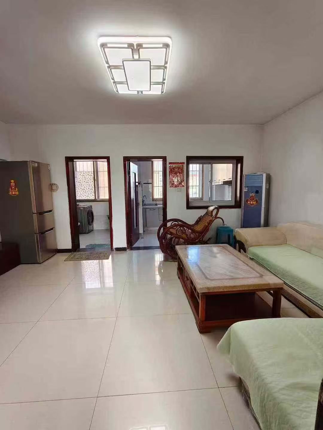 永安街澆筑樓 二樓100.63平兩室34.8萬 永安街澆筑樓 二樓100.63平兩室34.8萬